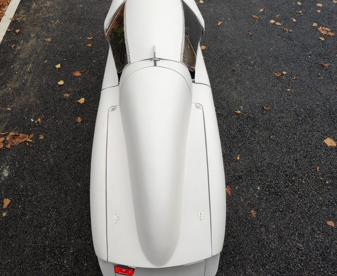 AeroTilt from the back